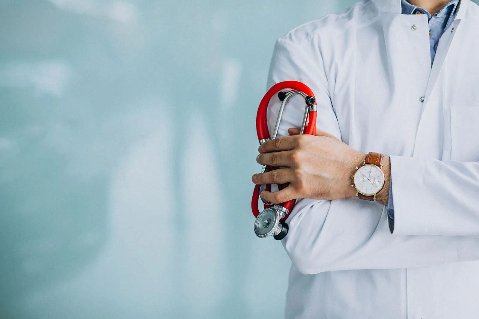 Eye surgery consultation with an ophthalmologist in Istanbul