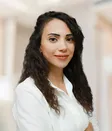 Doç. Dr. Tuğçe Şimşek, Cirujana plástica y especialista en otorrinolaringología en Estambul