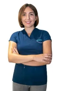 Dt. Mine Helvacıoğlu Özkardeş, dentista estetica a Istanbul